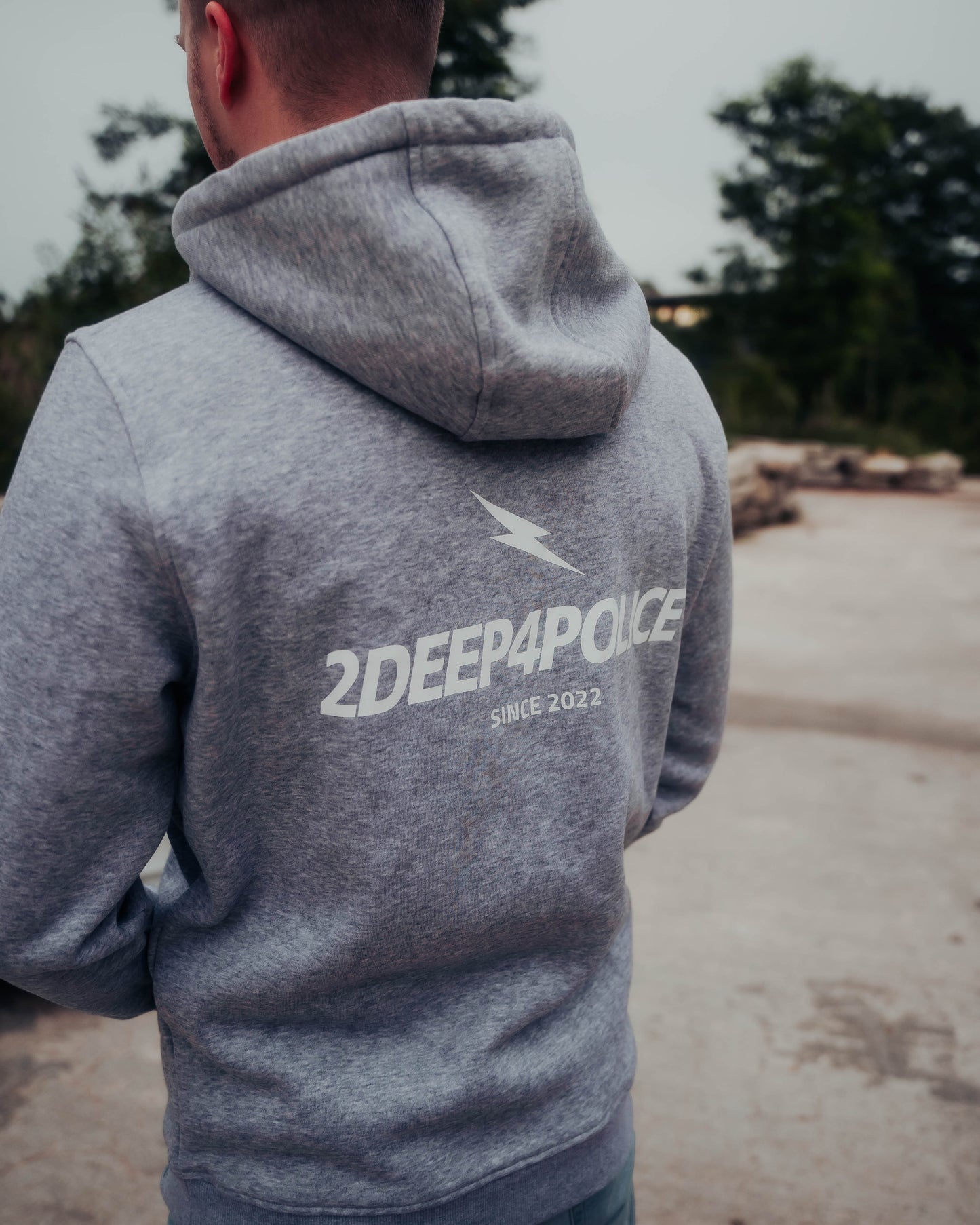 2DEEP4POLICE Pullover